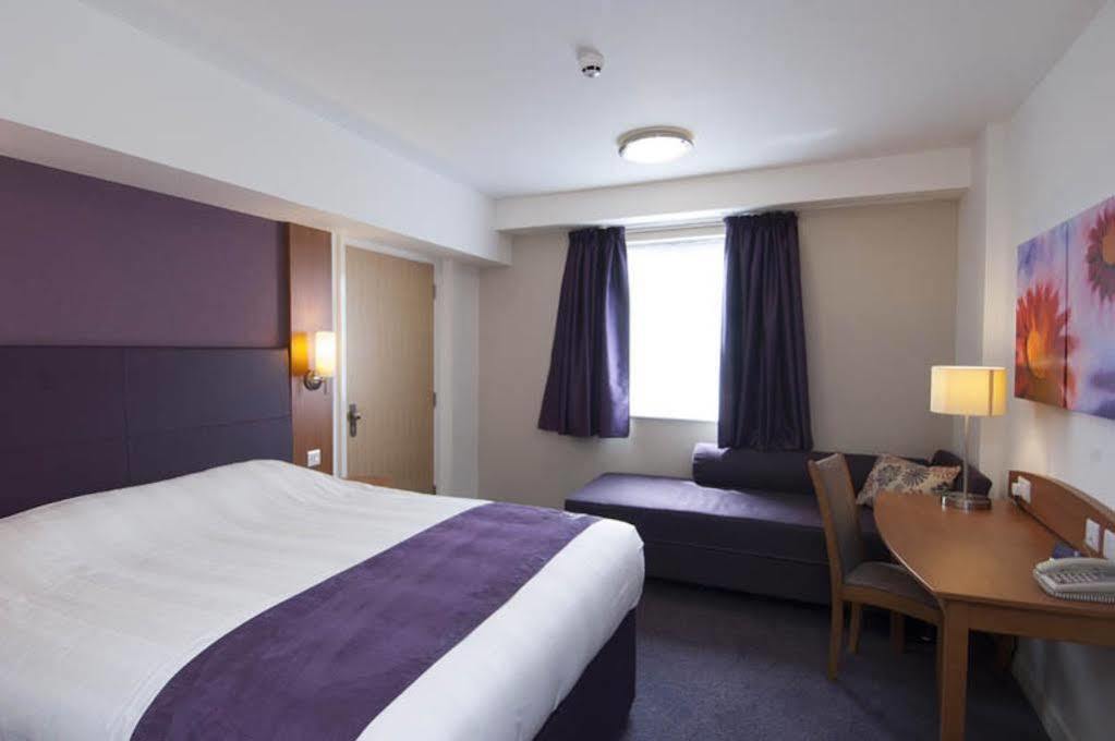 Premier Inn Greenock Eksteriør bilde