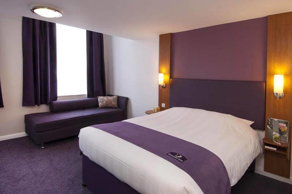 Premier Inn Greenock Eksteriør bilde