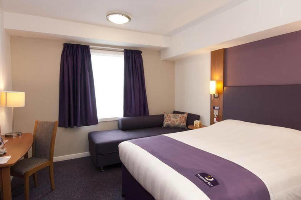 Premier Inn Greenock Eksteriør bilde