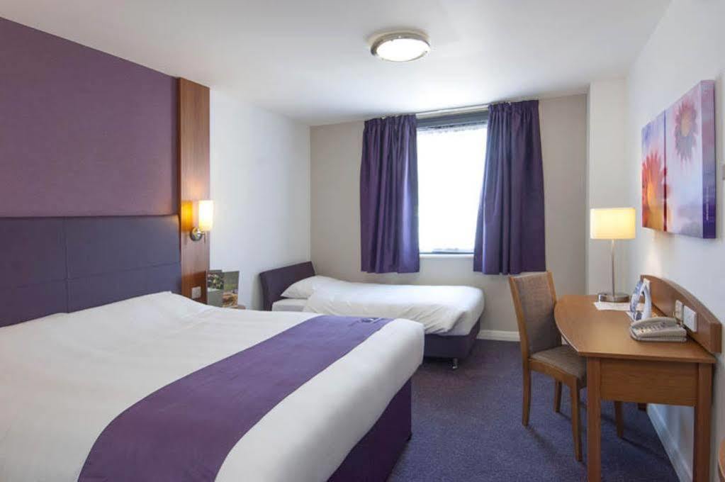 Premier Inn Greenock Eksteriør bilde